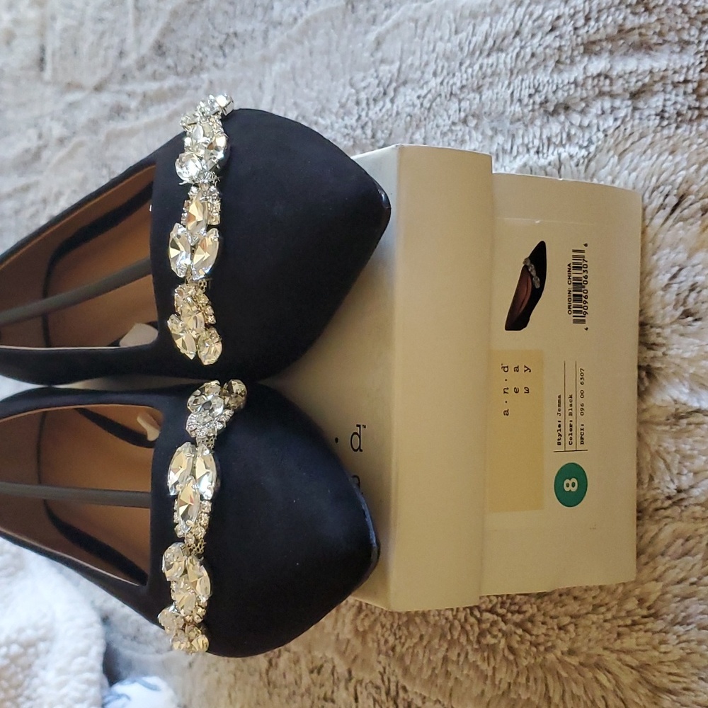 New Black Flats